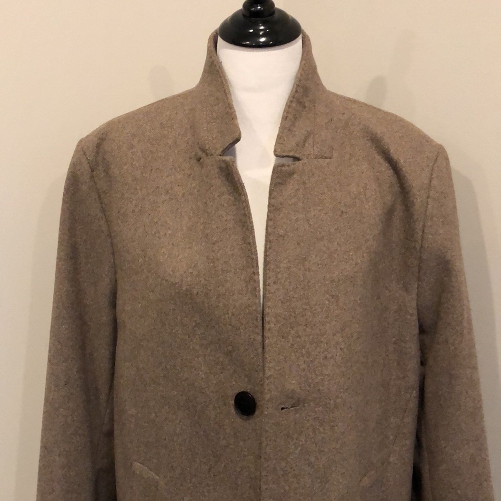 Men’s Tan H&M Long Peacoat - Picture 2 of 6